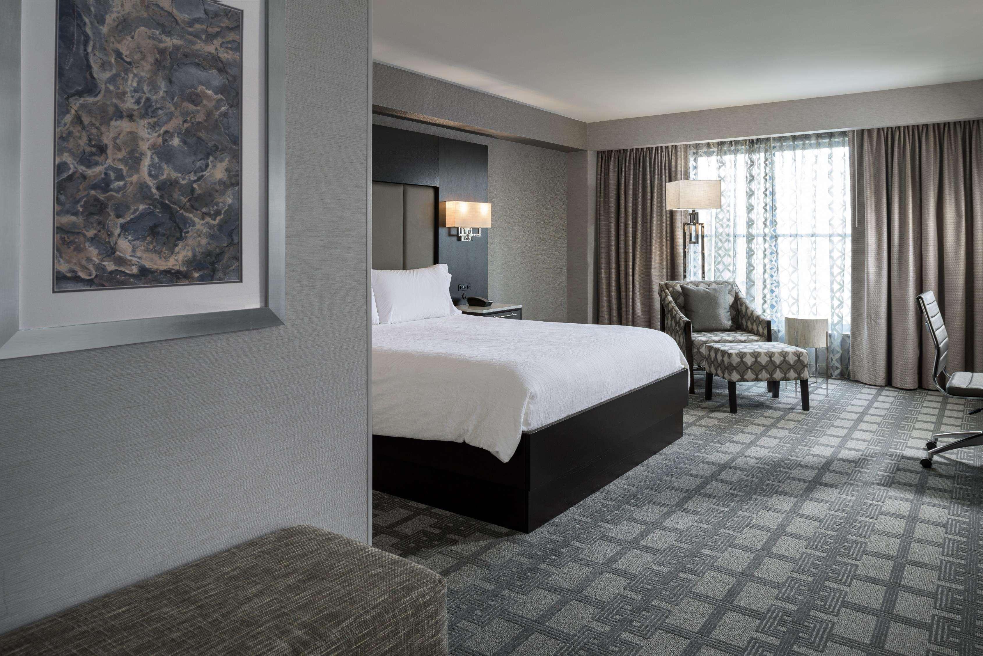 Hilton Garden Inn Portsmouth Downtown Extérieur photo