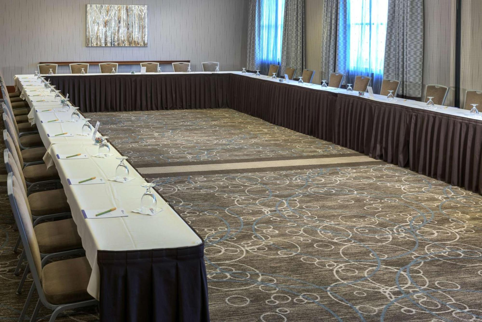 Hilton Garden Inn Portsmouth Downtown Extérieur photo